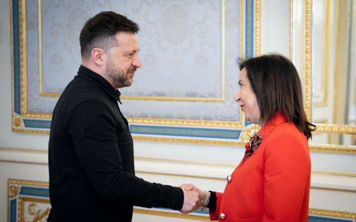 Президент Зеленський обговорив із міністеркою оборони Іспанії розширення військової співпраці