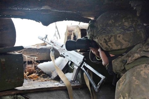 Бойовики шість разів обстріляли позиції ЗСУ на Донбасі в п'ятницю