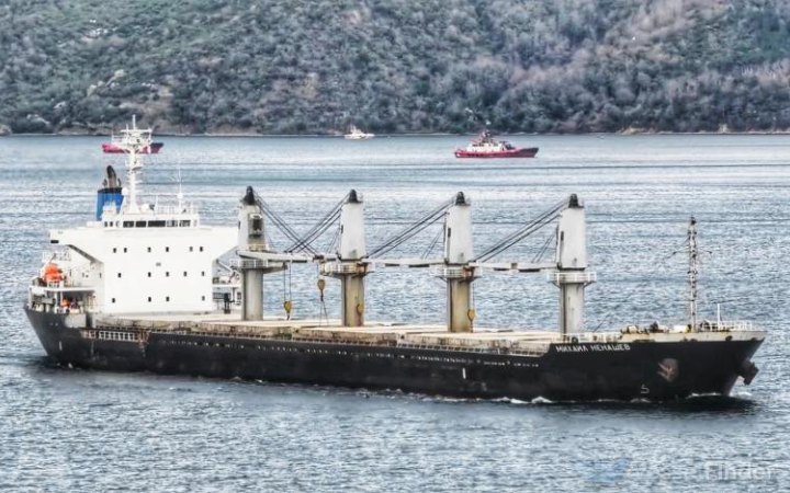 Зеленський ввів у дію санкції проти російських кораблів, що вивозили продовольство з окупованих портів