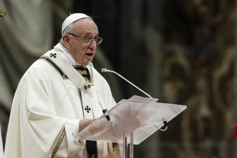 Папа Римский вспомнил об Украине во время встречи с послами