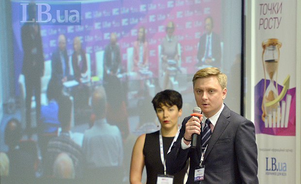 Yevhen Kurmashov, director of political programmes at Gorshenin Institute, and Sonya Koshkina, editor in chief of LB.ua, open
the forum.