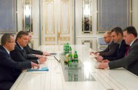 ​Кличко, Яценюк и Тягнибок снова пошли на переговоры с Януковичем