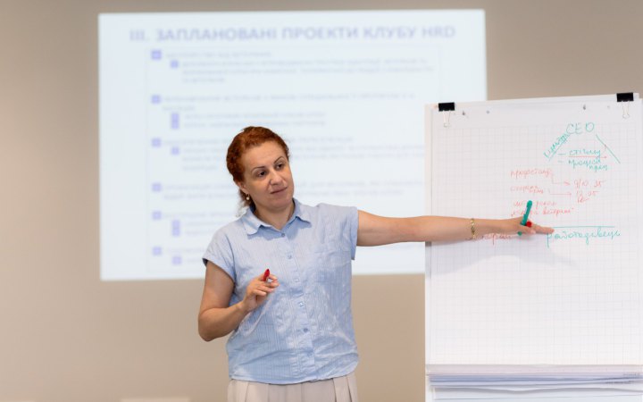 Очільниця Мінветеранів роз’яснила, хто має право на поховання на Національному військовому кладовищі