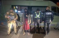 На Одещині 30-річний чоловік прикинувся 70-річною бабусею, щоб перетнути кордон