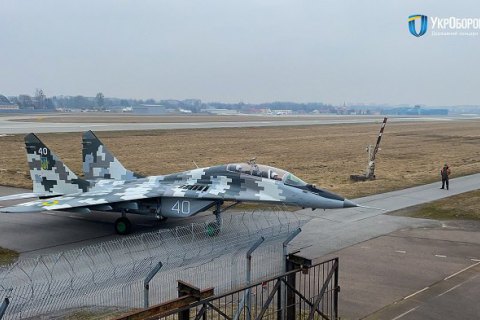 Львовский авиаремонтный завод передал ВСУ отремонтированный истребитель МиГ-29 