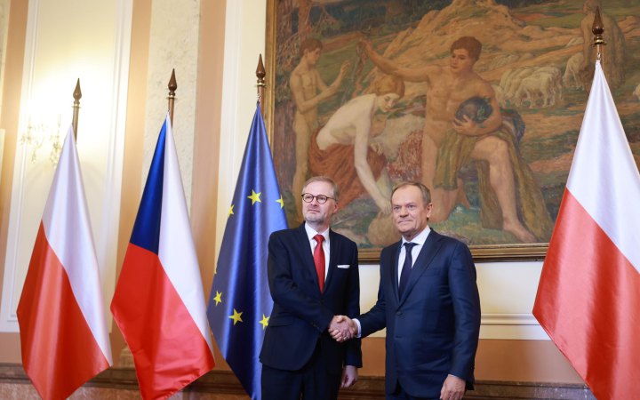 У Прагу прибувають глави урядів країн "Вишеградської четвірки", щоб обговорити розширення ЄС і ситуацію в Україні