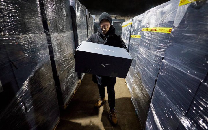 У Міноборони пояснили, як пройти верифікацію Starlink, щоб термінал працював в Україні