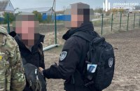 Затримали прикордонника, підозрюваного в обіцянці за хабар влаштувати знайомого у тиловий підрозділ