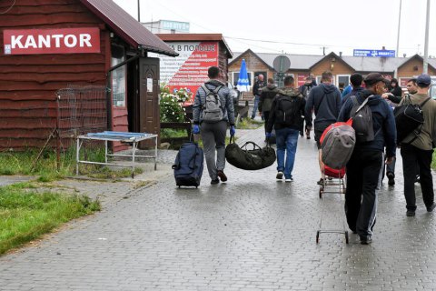 ​У Польщі вважають, що міграційна криза на кордоні з Білоруссю затягнеться 