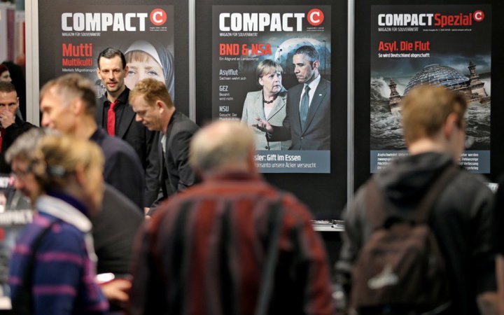 Німецький суд скасував заборону на ультраправий журнал "Compact"