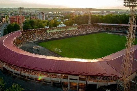 Тернополь присвоил городскому стадиону имя командующего УПА Шухевича