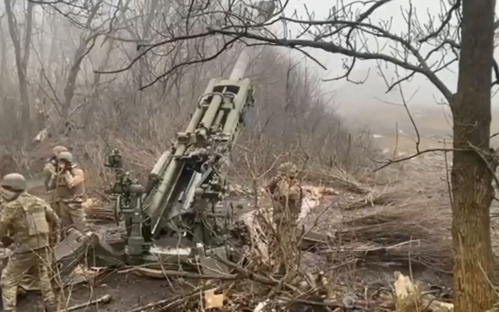 Українські бійці знищили три ворожі БМП та танк