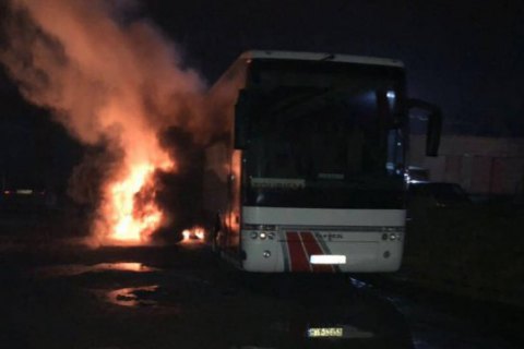 Повідомлення про підпал польського автобуса у Львові виявилося фейком
