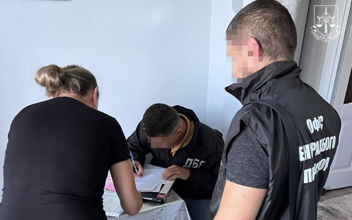 Судитимуть суддю з Донеччини, яка поширювала проросійські наративи