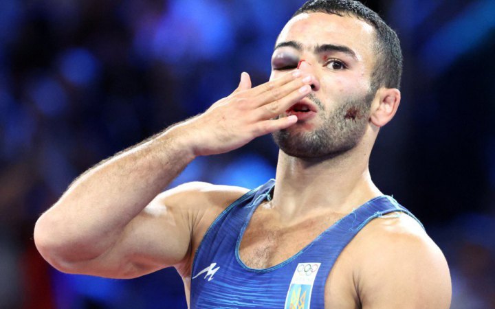 Розклад змагань Олімпіади-2024 на 8 серпня: Насібов боротиметься у фіналі, Беленюк – за бронзову медаль