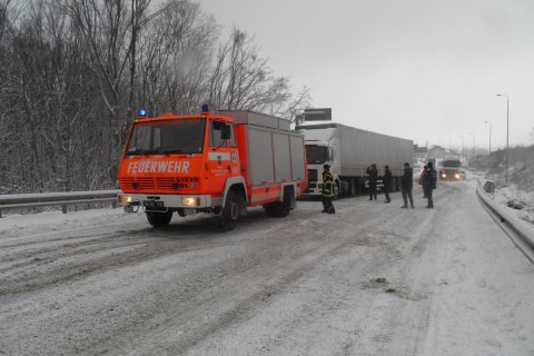 В Одесской и Николаевской областях ограничили движение транспорта из-за непогоды