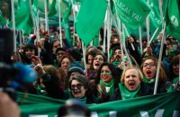 У парламенті Аргентини проголосували за легалізацію абортів