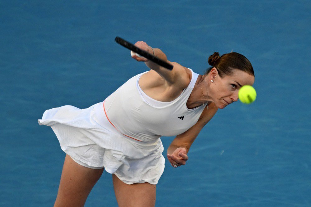 Cвітоліна під час подачі