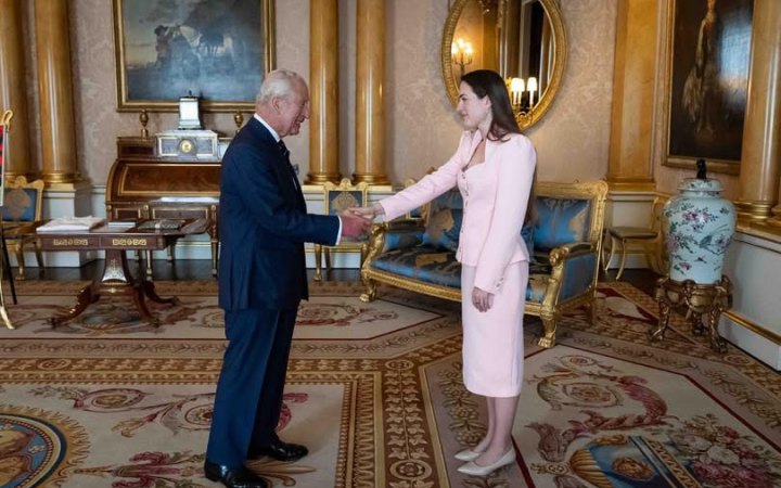 Король Чарльз ІІІ зустрівся з лауреаткою Нобелівської премії миру з України