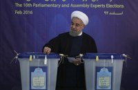 На парламентских выборах в Иране победили умеренные силы