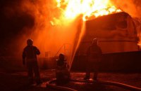 На Рівненщині досі ліквідовують пожежу, що сталася унаслідок ракетного удару окупантів