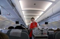 "АэроСвит" возобновит питание на всех рейсах