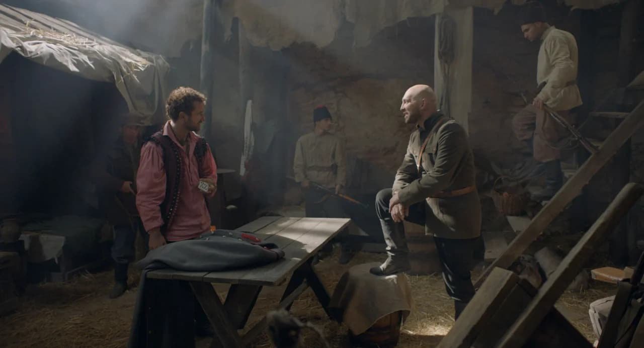 Кадр з фільму 'Троє'.