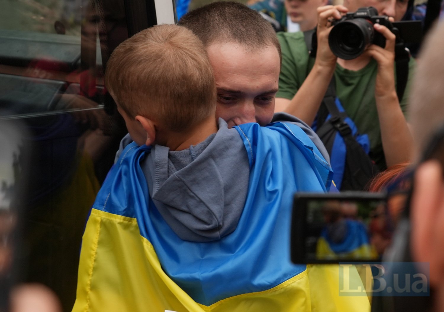 Возз'єднання сім'ї після обміну полоненими 24 травня 2025 року