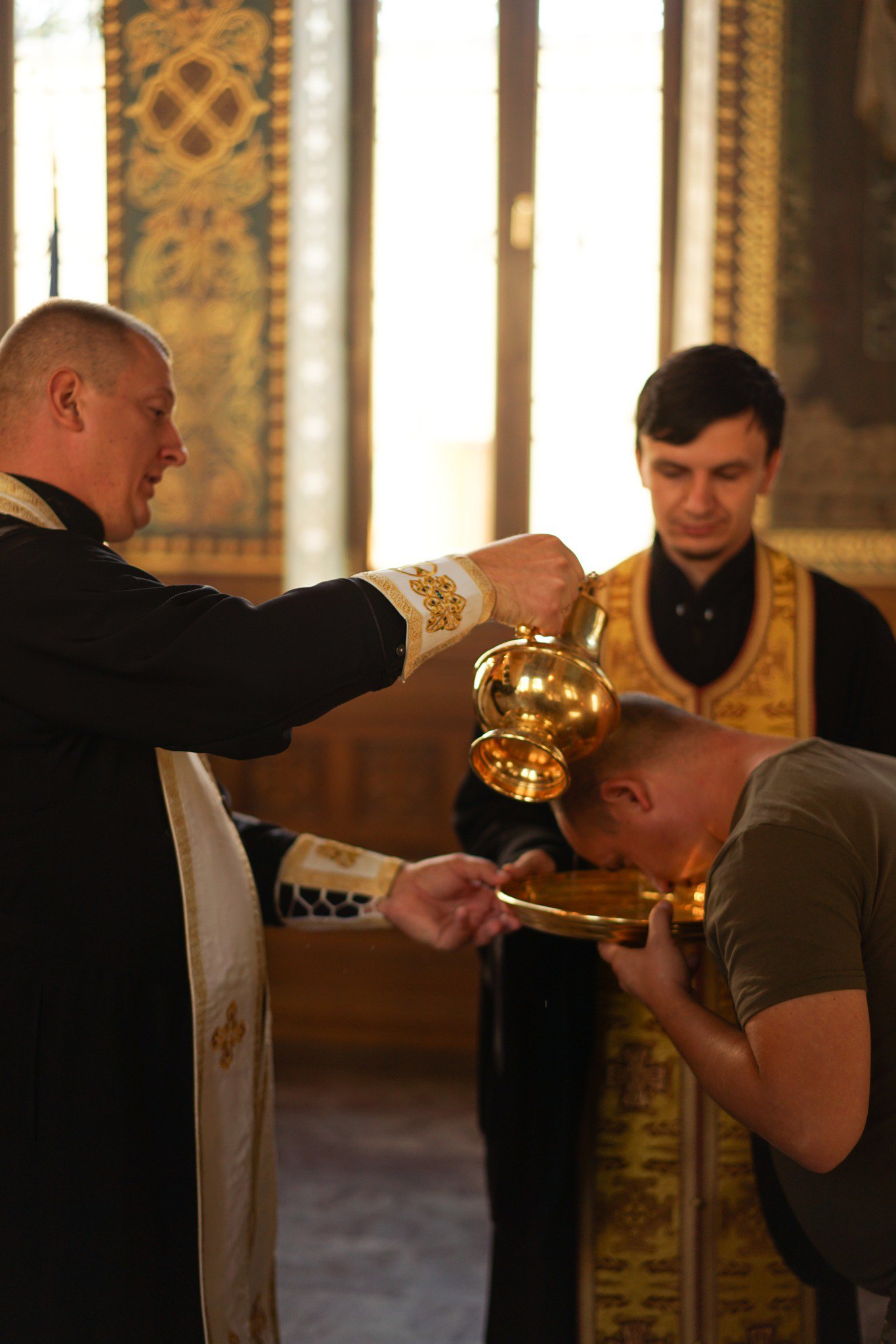 Хрещення воїна у військовому храмі Києво-Печерської лаври