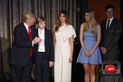 Жена и зять Трампа советуют ему признать поражение