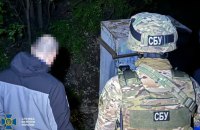 СБУ затримала коригувальника ударів по Одесі. Він також “полював” на залізничні релейні шафи