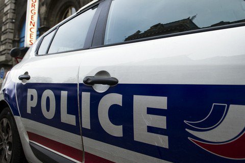 ИГИЛ взяло на себя ответственность за убийство полицейского во Франции (обновлено)