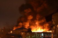 Крупный пожар уничтожил склады и офисы в Одесском логистическом центре