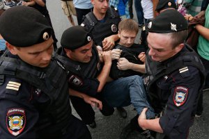 В Москве милиция задержала единственного участника митинга против войны