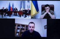 Зеленский провел видеоконференцию с Дудой: говорили о беженцах, украинской энергосистеме и потребности в самолетах и ПВО
