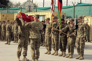 НАТО хочет оставить в Афганистане до 10 тыс. военных