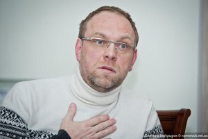 Власенко неформально пообщался с журналистами