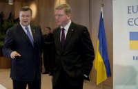Янукович анонсировал скорое решение вопроса Тимошенко 
