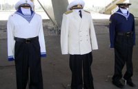 Российские моряки отказываются от формы Юдашкина, боясь утонуть