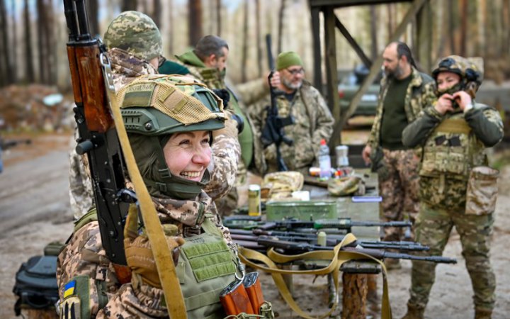 Як долучилася до ДФТГ — зникли проблеми зі сном”. Один день із тренування підрозділу “Бучанські відьми” 