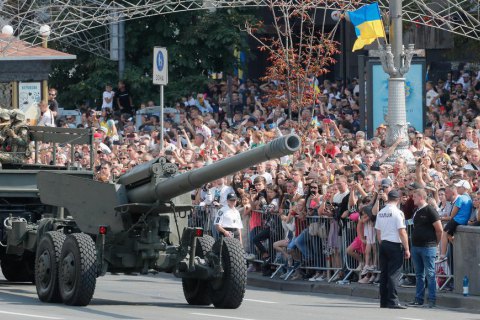 Среди официальных мероприятий ко Дню Независимости украинцам больше всего понравился военный парад, - опрос