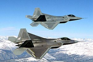 США вперше розмістять у Європі винищувачі F-22