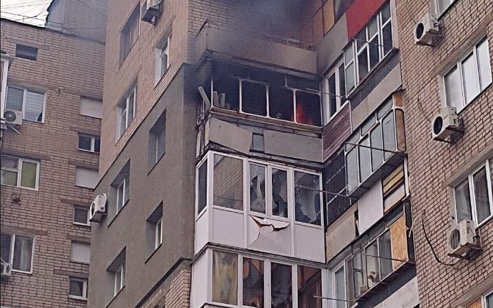 Росіяни пошкодили у Нікопольському районі Дніпропетровщини комунальні підприємства та будинки