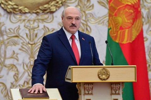 Лукашенко подписал декрет о передаче полномочий в случае его смерти