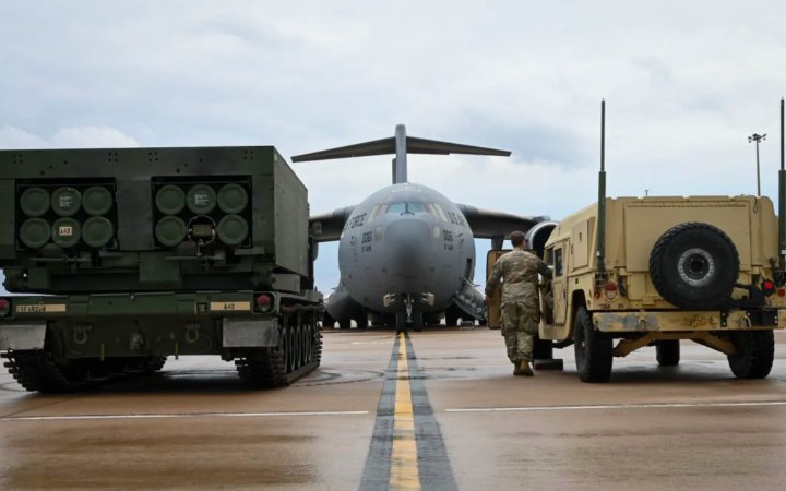 ЗМІ: США та Україна можуть невдовзі домовитися про відновлення постачання зброї