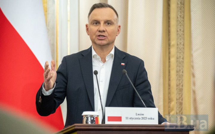 Президент Польщі Дуда заявив, що Росія перекидає тактичну ядерну зброю до Білорусі