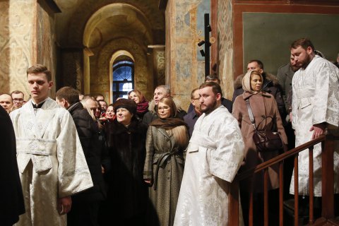Тимошенко приняла участие в праздничной литургии в Софии Киевской