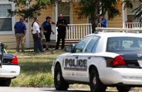 При стрельбе в Техасе убиты восемь человек