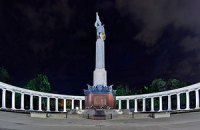 Россию возмутило осквернение памятника советским воинам в Вене