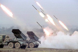 Россия снова сообщает о попадании снарядов на ее территорию